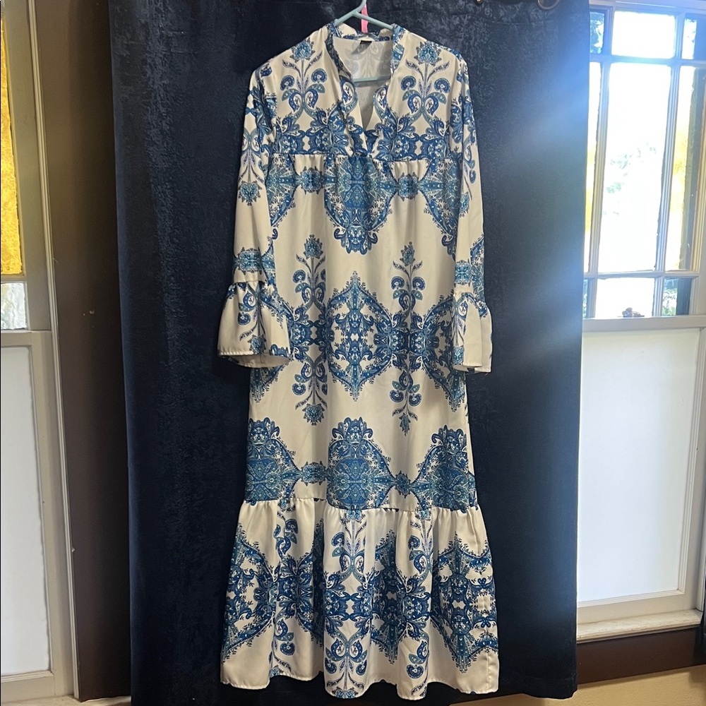 SHEIN Blue Patterned Long Sleeve Dress